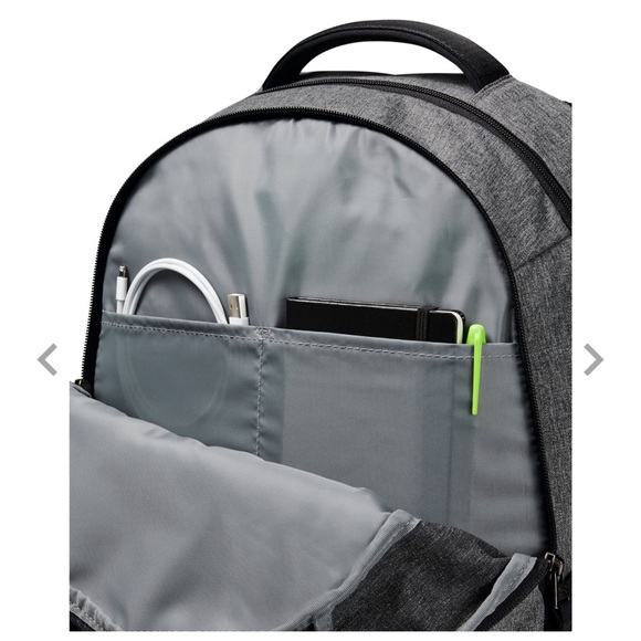 Under Armour Hustle 4.0 Backpack - Picture 9 of 10